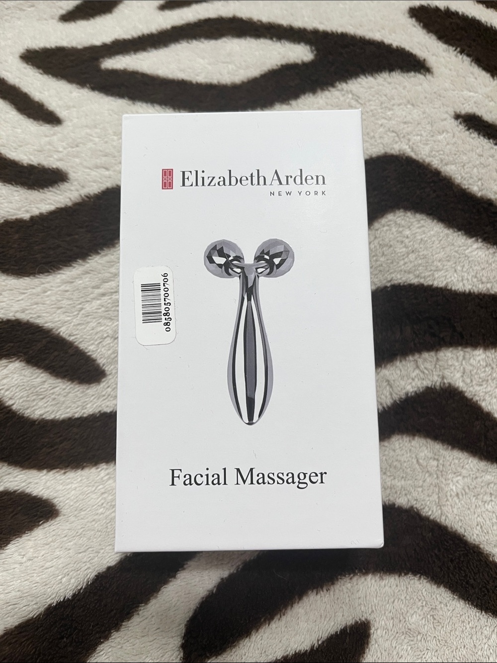 NEW!! Elizabeth Arden Facial Massager Roller - Silver